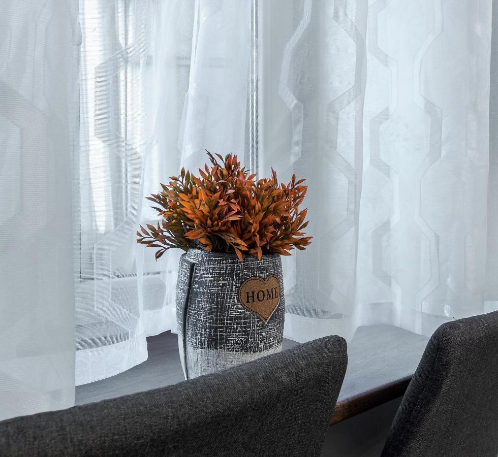 Golden Violin ! Apartments Lviv T Εξωτερικό φωτογραφία