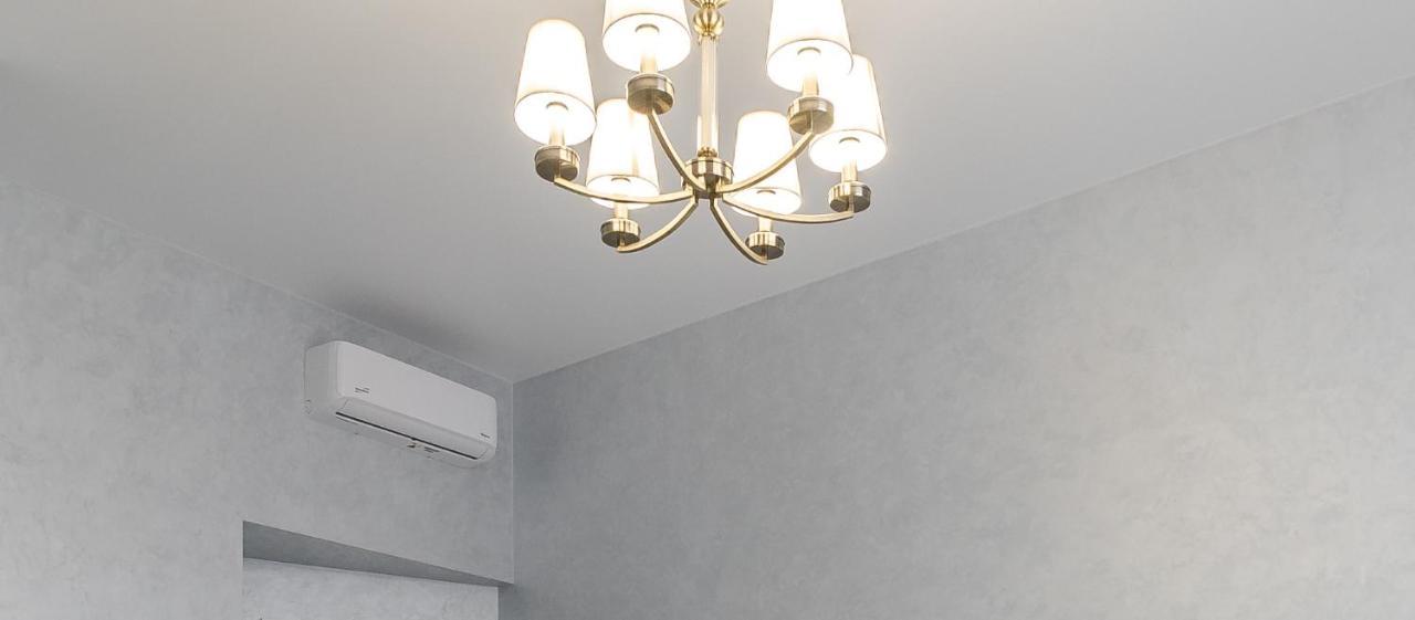 Golden Violin ! Apartments Lviv T Εξωτερικό φωτογραφία
