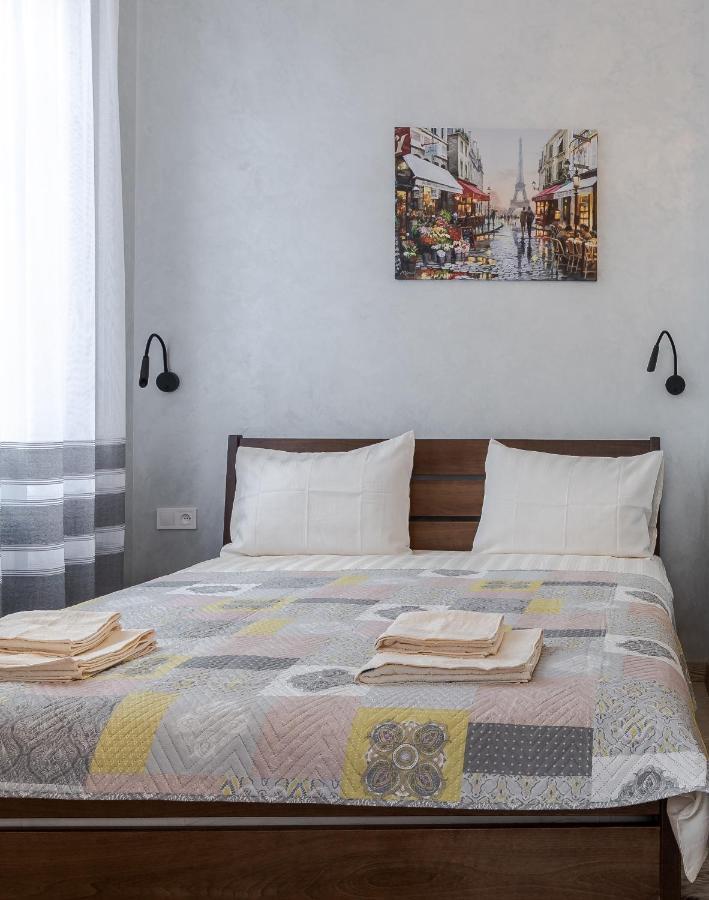 Golden Violin ! Apartments Lviv T Εξωτερικό φωτογραφία