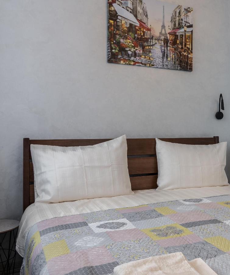 Golden Violin ! Apartments Lviv T Εξωτερικό φωτογραφία