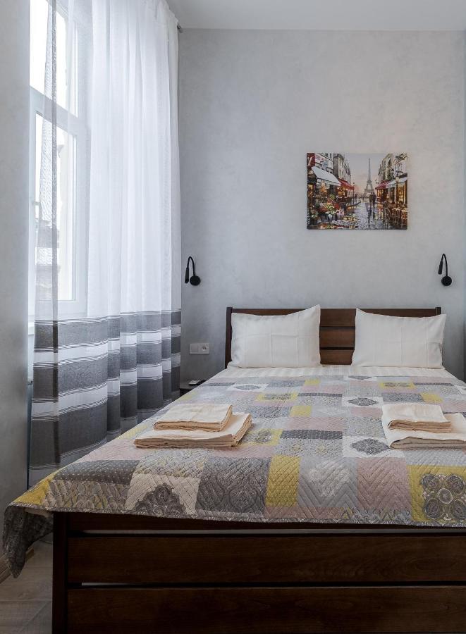 Golden Violin ! Apartments Lviv T Εξωτερικό φωτογραφία