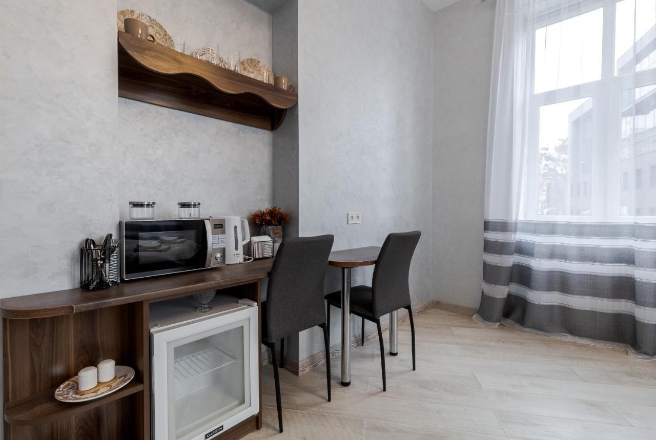 Golden Violin ! Apartments Lviv T Εξωτερικό φωτογραφία